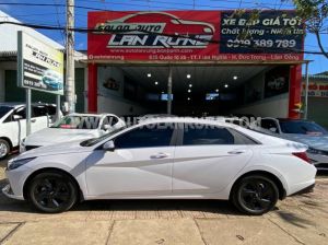 Xe Hyundai Elantra 1.6 AT Đặc biệt 2023