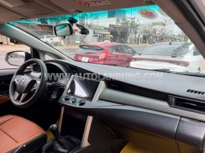 Xe Toyota Innova 2.0E 2017