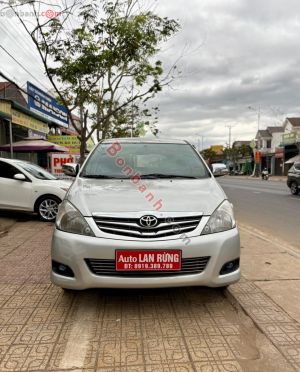 Xe Toyota Innova V 2009