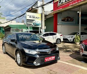 Xe Toyota Camry 2.0E 2015