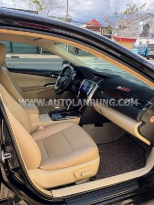 Xe Toyota Camry 2.0E 2015