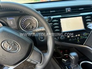 Xe Toyota Camry 2.0G 2020