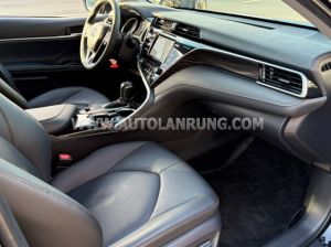 Xe Toyota Camry 2.0G 2020