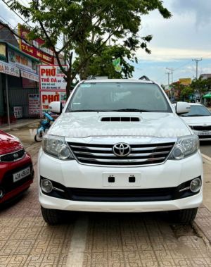 Xe Toyota Fortuner 2.5G 2016