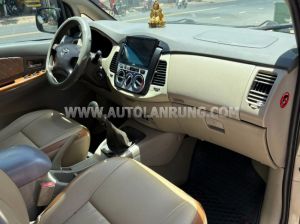Xe Toyota Innova G 2011