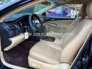 Xe Toyota Camry 2.0E 2015