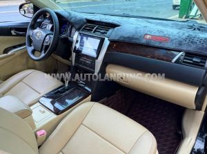 Xe Toyota Camry 2.0E 2015