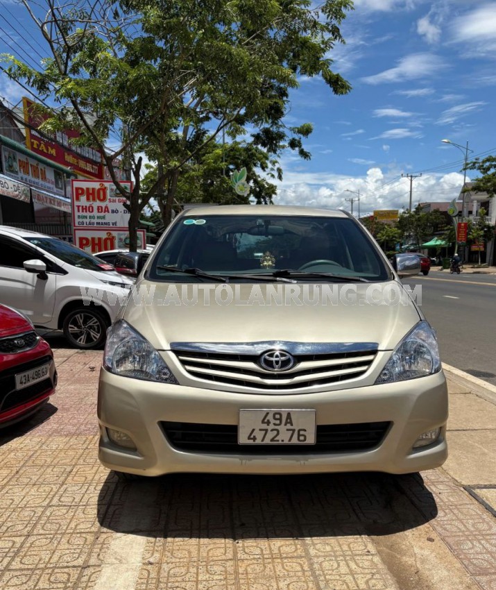 Toyota Innova G
