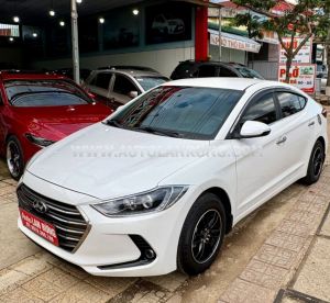 Xe Hyundai Elantra 1.6 MT 2018