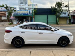 Xe Hyundai Elantra 1.6 MT 2018