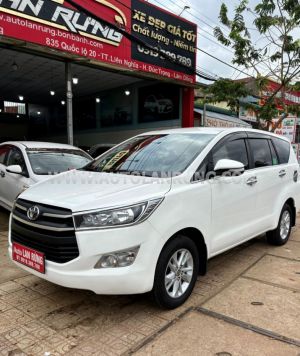 Xe Toyota Innova 2.0E 2019