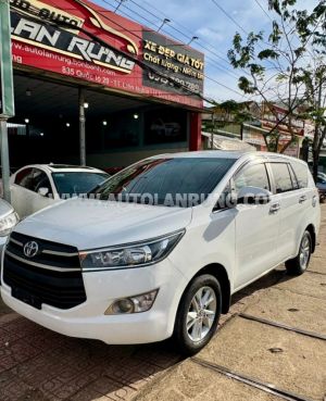 Xe Toyota Innova 2.0E 2019