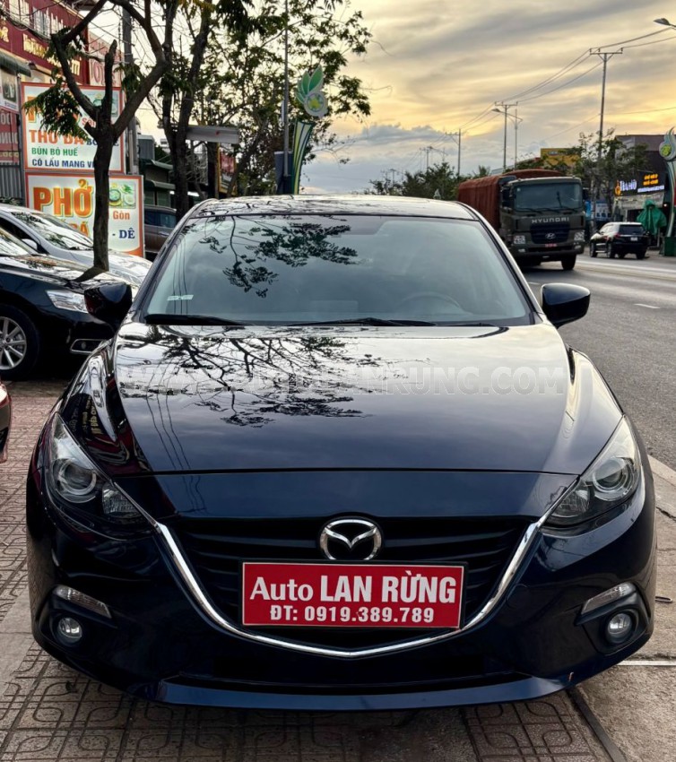 Mazda 3 1.5 AT