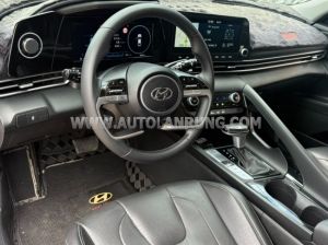 Xe Hyundai Elantra 1.6 AT Đặc biệt 2023