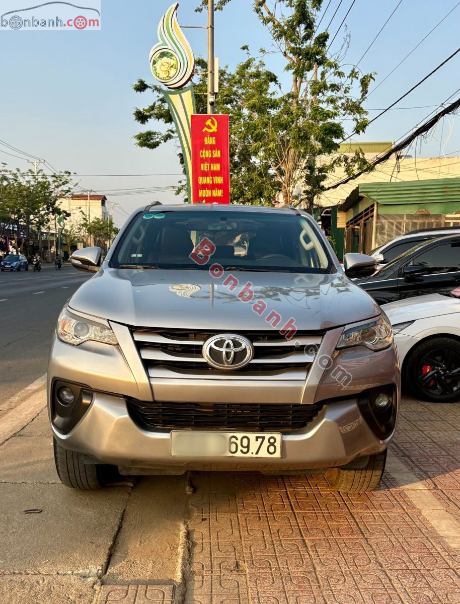 Toyota Fortuner 2.4G 4x2 MT