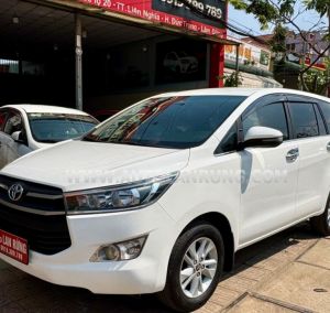Xe Toyota Innova 2.0E 2019
