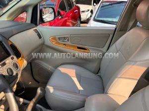 Xe Toyota Innova G 2010