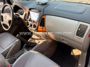 Xe Toyota Innova G 2010