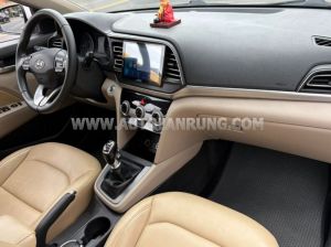 Xe Hyundai Elantra 1.6 MT 2019