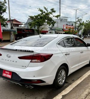 Xe Hyundai Elantra 1.6 MT 2019