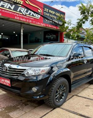 Xe Toyota Fortuner 2.5G 2014