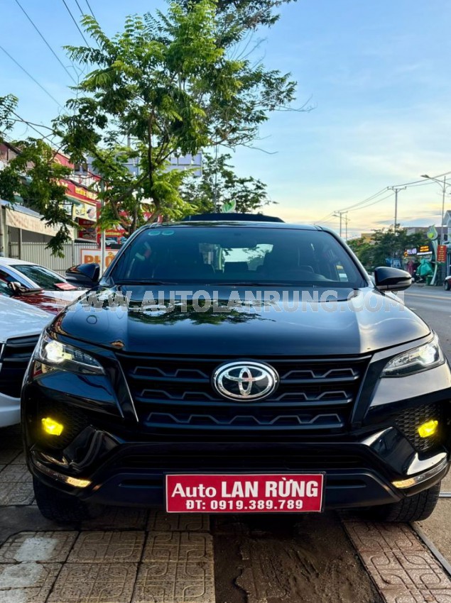 Toyota Fortuner 2.4L 4x2 AT
