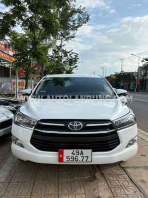Xe Toyota Innova 2.0E 2018