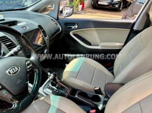 Xe Kia Cerato 1.6 AT 2017