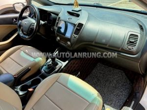 Xe Kia Cerato 1.6 AT 2017