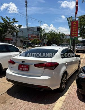 Xe Kia Cerato 1.6 AT 2017