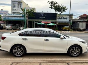 Xe Kia Cerato 1.6 AT Deluxe 2020