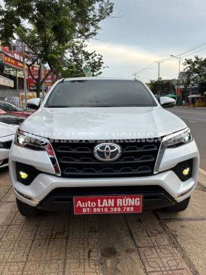 Xe Toyota Fortuner 2.4L 4x2 AT 2024