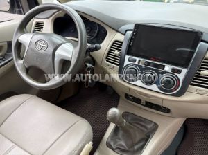 Xe Toyota Innova 2.0E 2015