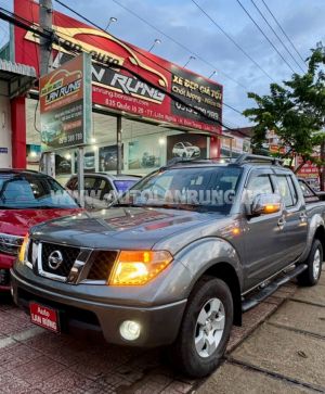 Xe Nissan Navara XE 2.5AT 4WD 2012