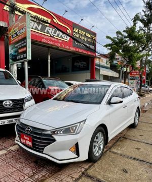 Xe Hyundai Elantra 1.6 MT 2019