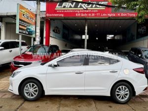 Xe Hyundai Elantra 1.6 MT 2019