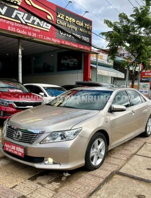 Xe Toyota Camry 2.5Q 2013
