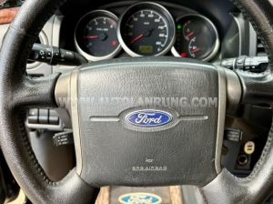 Xe Ford Everest 2.5L 4x2 AT 2013