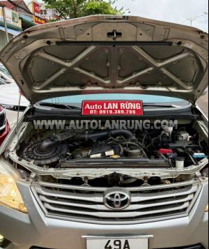 Xe Toyota Innova 2.0E 2013