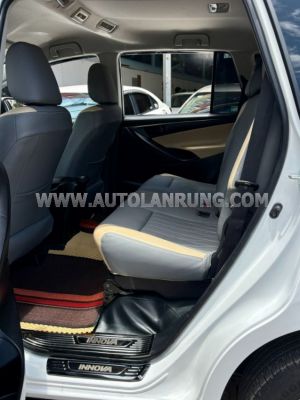 Xe Toyota Innova 2.0E 2019