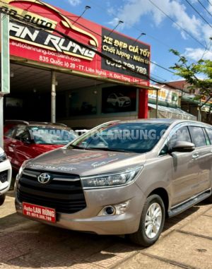 Xe Toyota Innova 2.0E 2018
