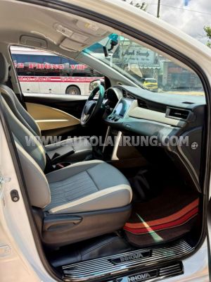 Xe Toyota Innova 2.0E 2019