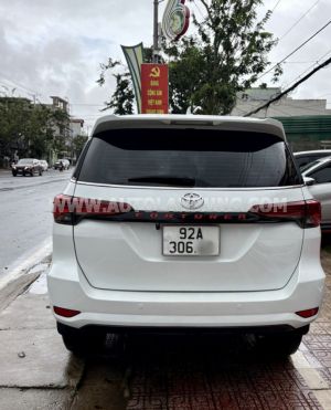 Xe Toyota Fortuner 2.4G 4x2 MT 2017
