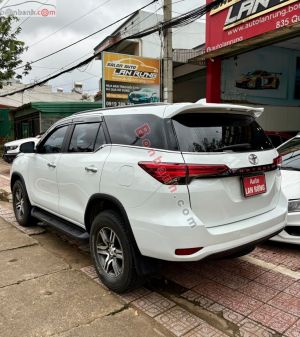 Xe Toyota Fortuner 2.4G 4x2 MT 2017