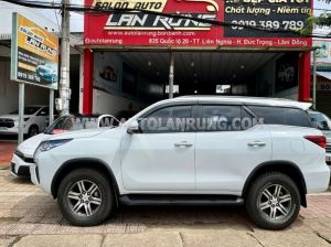 Xe Toyota Fortuner 2.4G 4x2 MT 2017
