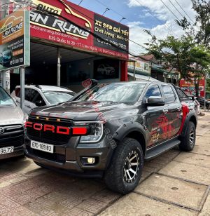 Xe Ford Ranger XLS 2.0L 4x2 AT 2024