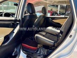 Xe Toyota Innova 2.0E 2019